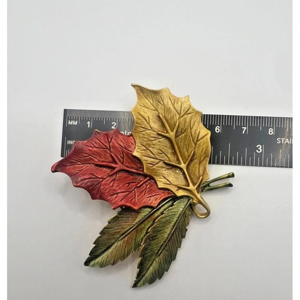 Vintage Tona Leaf Brooch Large 3